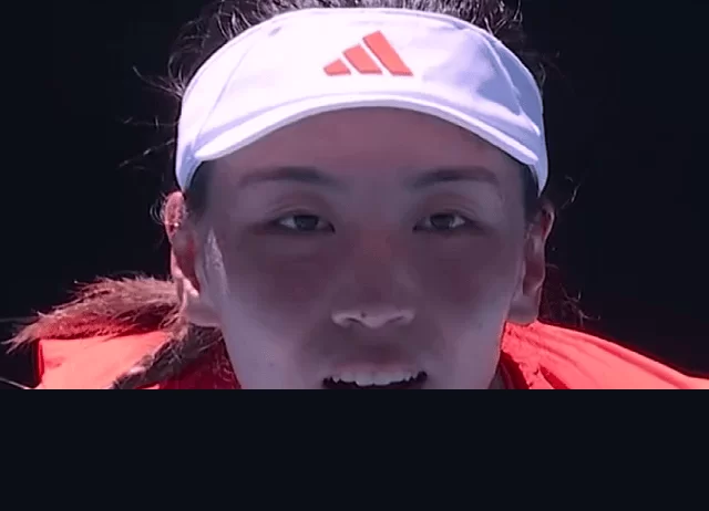 1:0！郑钦文一改常态强势登场，王欣瑜延后登场静待突破_比赛_中国_布克沙